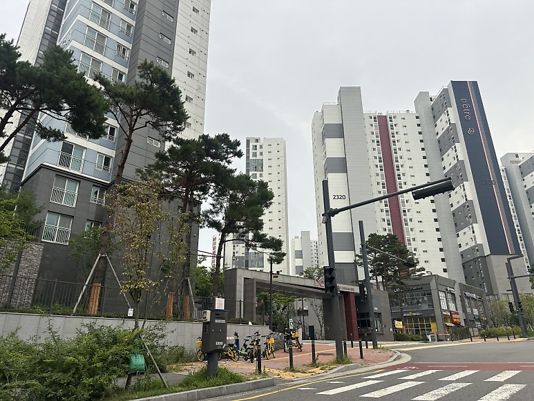 화성 단열필름 동탄 아파트 내 키즈스테이션 열 차단 및 자외선 차단하기
